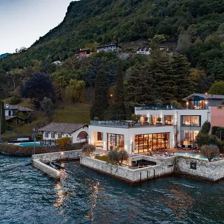 Incredibly Luxurious Vip Class On The Shores Of Tatil Evi Menaggio